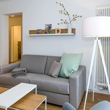 Deichhaeuser Anna Kueste Deichhaeuser Anna Kueste 6-21 * 벤세르시엘